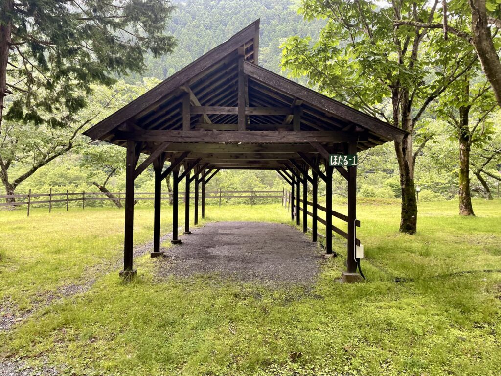 かもしか葛川森のキャンプ場