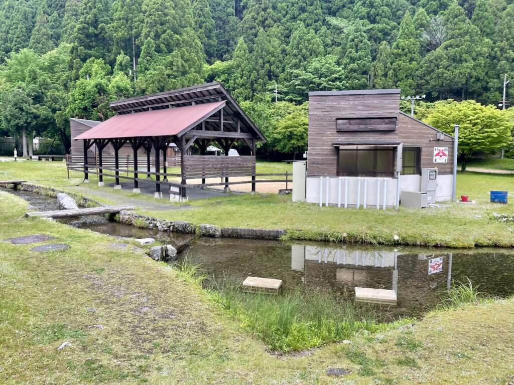 かもしか葛川森のキャンプ場
